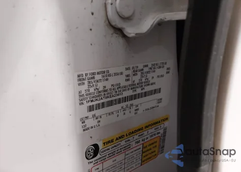 2019 Ford Expedition Max Limited z USA, uszkodzony, nr VIN 1FMJK2AT8KEA23613